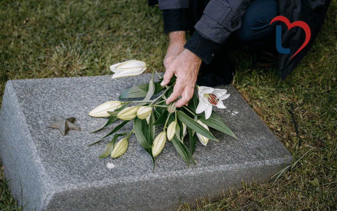 Hjælp ved dødsfald – sådan kommer du videre, når verden står stille